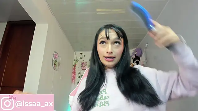 issagarcia online show from September 2025 02:39:01 AM