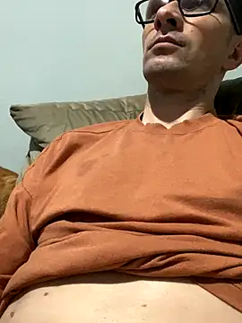 Juliano2289 online show from September 2025 11:43:01 PM