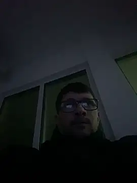 Juliano2289 online show from July 2026 06:19:02 PM
