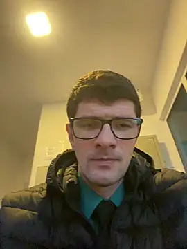 Juliano2289 online show from May 2026 04:49:02 PM