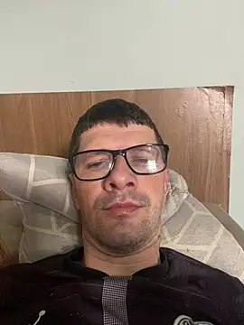 Juliano2289 online show from April 2026 03:46:01 PM