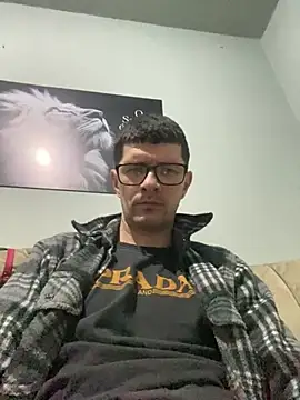 Juliano2289 online show from June 2026 10:54:02 PM