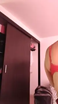 CurvySara1 online show from June 2026 07:57:02 PM