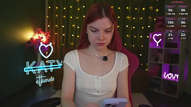 Snapshot of Katy__Ethereal chatting on September 2025 02:38:02 AM Katy Ethereal online show from September 2025 02:38:02 AM