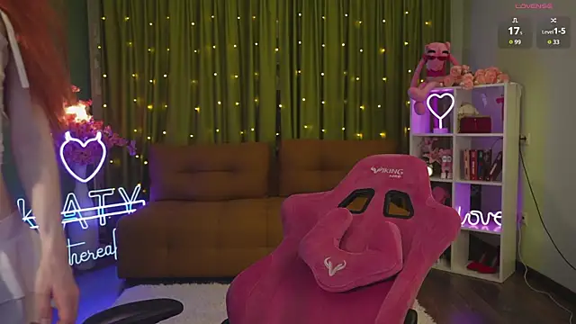 Snapshot of Katy__Ethereal chatting on October 2025 02:12:01 AM Katy Ethereal online show from October 2025 02:12:01 AM