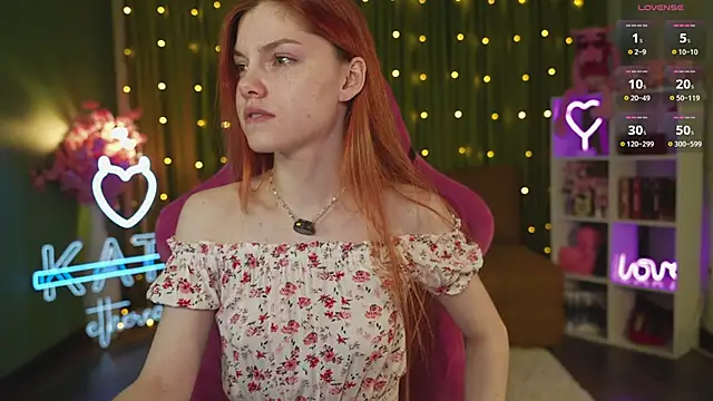 Snapshot of Katy__Ethereal chatting on September 2025 03:20:02 AM Katy Ethereal online show from September 2025 03:20:02 AM