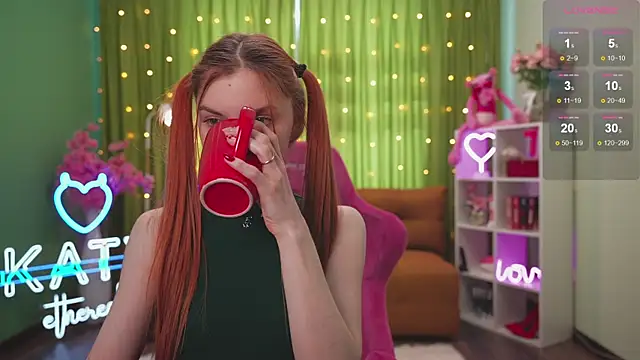 Snapshot of Katy__Ethereal chatting on February 2025 05:51:01 AM Katy Ethereal online show from February 2025 05:51:01 AM