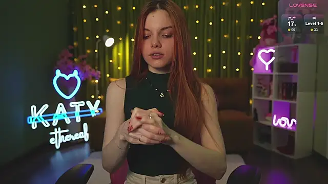 Snapshot of Katy__Ethereal chatting on February 2025 02:46:02 AM Katy Ethereal online show from February 2025 02:46:02 AM