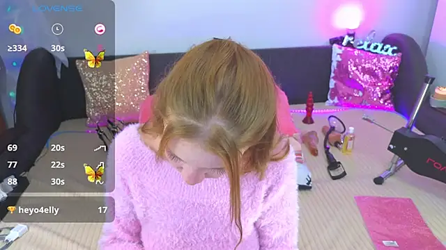 Snapshot of AlexaStoun chatting on October 2025 02:14:02 PM AlexaStoun online show from October 2025 02:14:02 PM