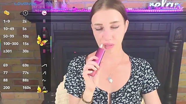 AlexaStoun online show from August 2026 04:15:02 PM