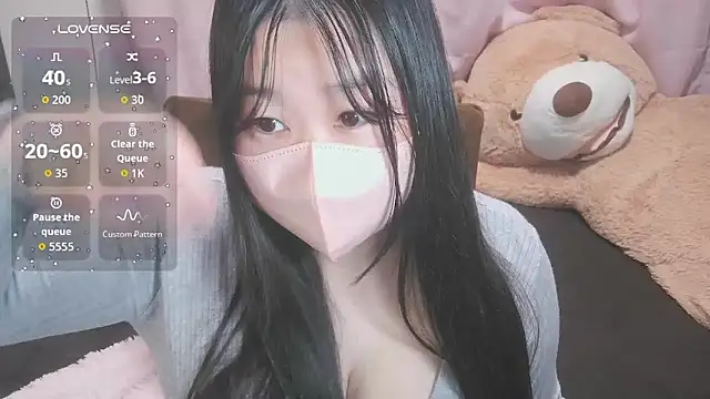 Snapshot of yuinyan3150 chatting on November 2025 07:40:01 PM yuinyan3150 online show from November 2025 07:40:01 PM