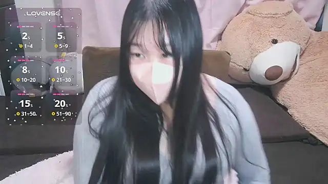 yuinyan3150 online show from February 2026 07:02:02 PM