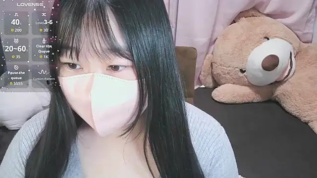 Snapshot of yuinyan3150 chatting on September 2025 12:10:02 AM yuinyan3150 online show from September 2025 12:10:02 AM