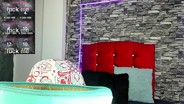 Ashleymonroe14 online show from December 2025 04:33:02 AM