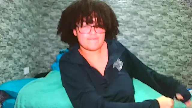 vanellope12 online show from February 2026 03:05:01 AM