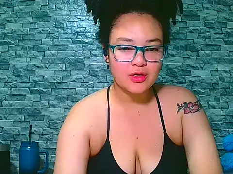 vanellope12 online show from March 2026 10:06:02 AM