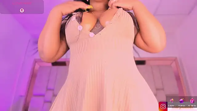 Snapshot of mary_kisses chatting on November 2025 08:31:02 PM mary kisses online show from November 2025 08:31:02 PM