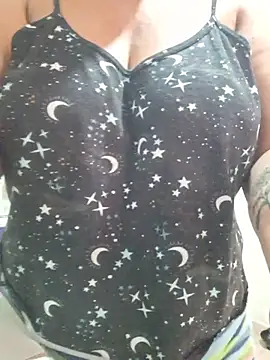 Snapshot of Gimena41 chatting on December 2025 03:00:01 PM Gimena41 online show from December 2025 03:00:01 PM