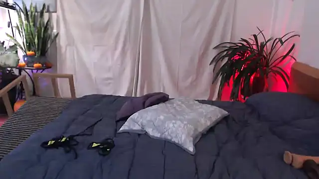 Snapshot of MsSamantha chatting on October 2025 12:20:01 AM MsSamantha online show from October 2025 12:20:01 AM