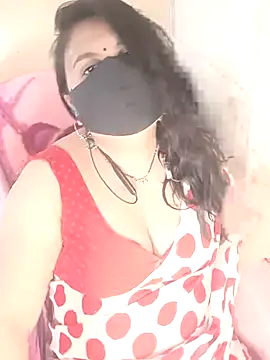 Snapshot of Love-priya chatting on October 2025 09:33:01 AM Love-priya online show from October 2025 09:33:01 AM