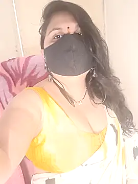 Snapshot of Love-priya chatting on September 2025 07:55:02 AM Love-priya online show from September 2025 07:55:02 AM