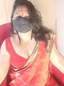 Snapshot of Love-priya chatting on November 2025 08:18:02 AM Love-priya online show from November 2025 08:18:02 AM