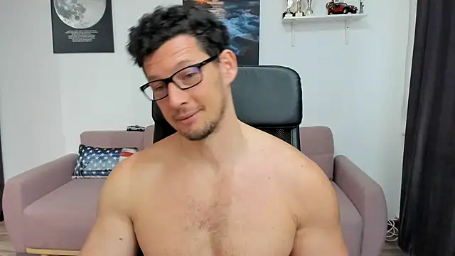 BrutusK08 online show from March 2025 10:28:01 AM