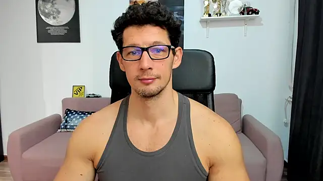 BrutusK08 online show from December 2025 06:16:02 AM