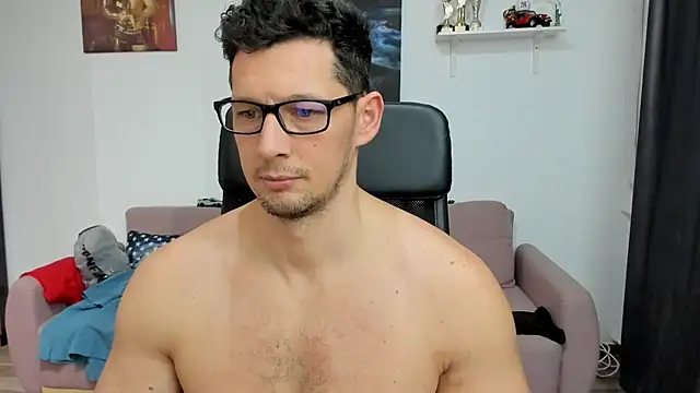 BrutusK08 online show from February 2025 04:03:01 PM