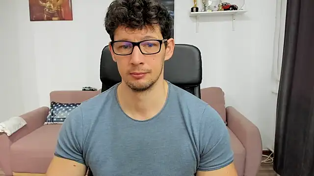 BrutusK08 online show from February 2025 07:29:01 AM