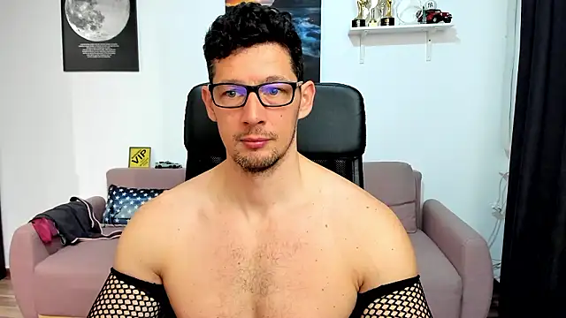 BrutusK08 online show from March 2026 07:41:02 AM