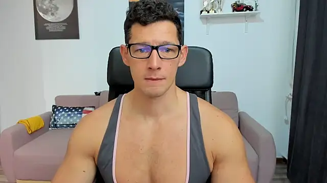 Snapshot of BrutusK08 chatting on October 2025 08:48:01 AM BrutusK08 online show from October 2025 08:48:01 AM