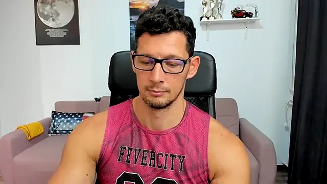 Snapshot of BrutusK08 chatting on October 2025 01:21:02 PM BrutusK08 online show from October 2025 01:21:02 PM