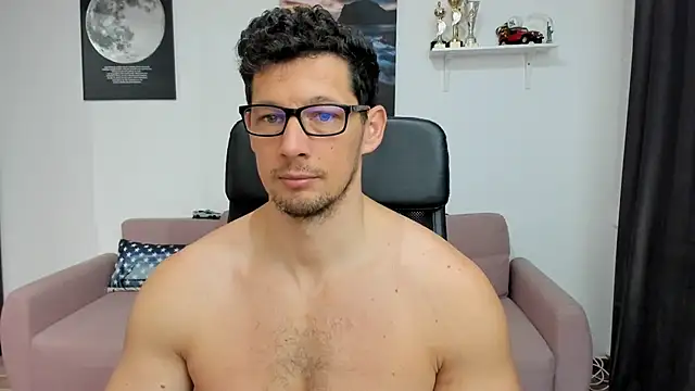 BrutusK08 online show from March 2025 07:22:02 AM