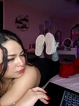 Lia Roxx online show from November 2025 04:29:01 PM