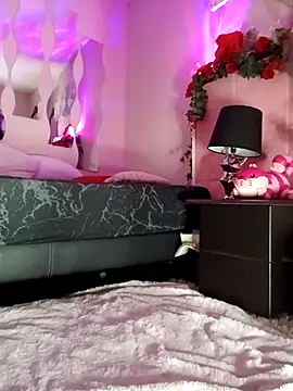 Lia Roxx online show from February 2025 06:01:02 PM