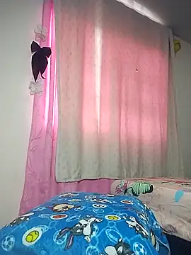 KATYGONZALEZ online show from November 2025 07:18:02 PM