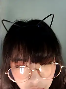 Snapshot of Chall_mee chatting on October 2025 08:22:02 PM Chall mee online show from October 2025 08:22:02 PM