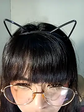 Snapshot of Chall_mee chatting on February 2026 04:16:02 PM Chall mee online show from February 2026 04:16:02 PM