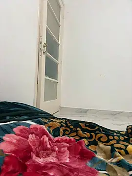 Snapshot of Miko075 chatting on February 2025 09:47:02 AM Miko075 online show from February 2025 09:47:02 AM