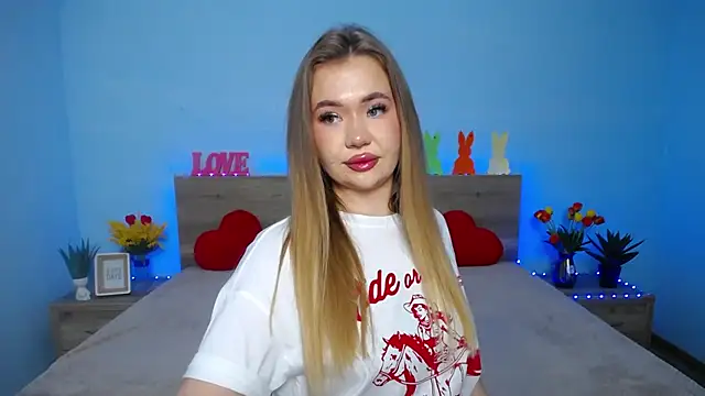 Snapshot of StacyYellig chatting on March 2025 06:19:01 AM StacyYellig online show from March 2025 06:19:01 AM