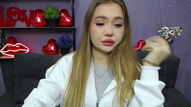 Snapshot of StacyYellig chatting on March 2025 08:49:01 PM StacyYellig online show from March 2025 08:49:01 PM