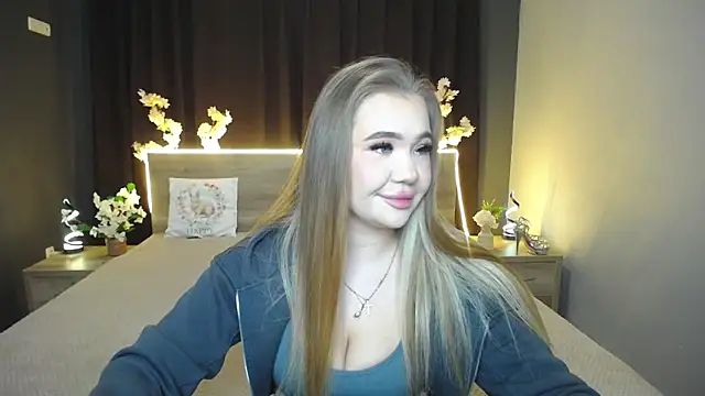 Snapshot of StacyYellig chatting on April 2026 08:37:01 PM StacyYellig online show from April 2026 08:37:01 PM