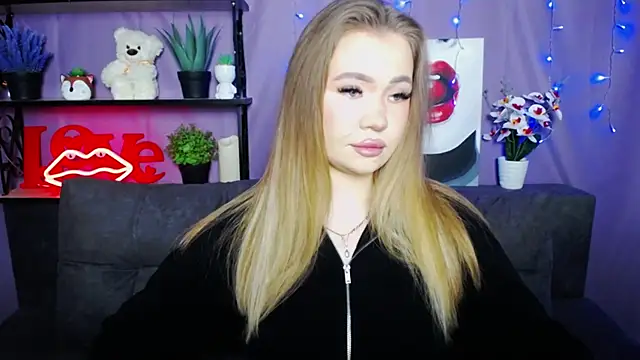 Snapshot of StacyYellig chatting on March 2025 08:37:02 PM StacyYellig online show from March 2025 08:37:02 PM