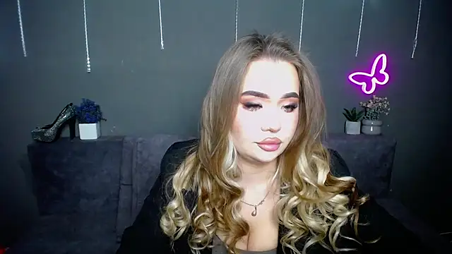 Snapshot of StacyYellig chatting on February 2026 08:19:02 PM StacyYellig online show from February 2026 08:19:02 PM