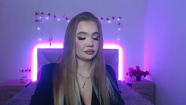 Snapshot of StacyYellig chatting on April 2026 08:47:02 PM StacyYellig online show from April 2026 08:47:02 PM