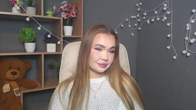 Snapshot of StacyYellig chatting on February 2026 10:18:02 PM StacyYellig online show from February 2026 10:18:02 PM