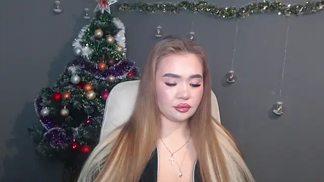 Snapshot of StacyYellig chatting on December 2025 09:26:02 PM StacyYellig online show from December 2025 09:26:02 PM