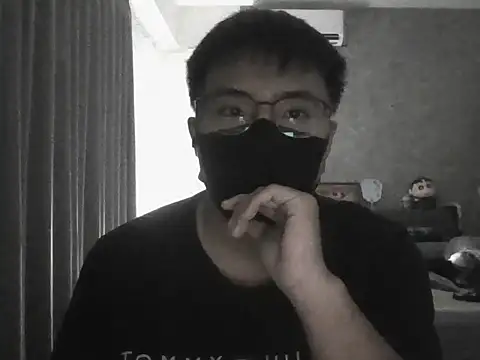 Snapshot of We1116 chatting on November 2025 07:29:01 PM We1116 online show from November 2025 07:29:01 PM