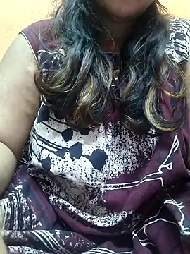 Snapshot of CUTE_SOPHIA- chatting on February 2025 10:42:01 PM CUTE SOPHIA- online show from February 2025 10:42:01 PM